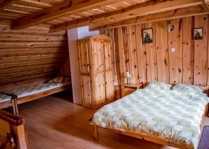 Agroturismo Kazimierz Januszewski *